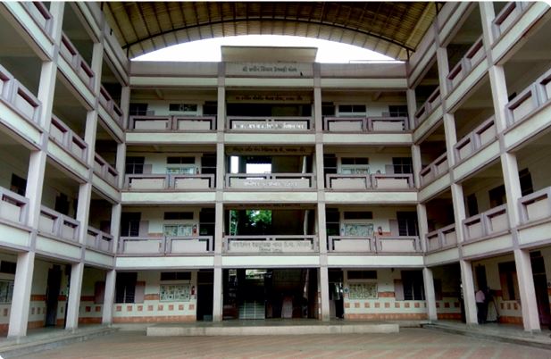 L.D. High School campus building exterior view